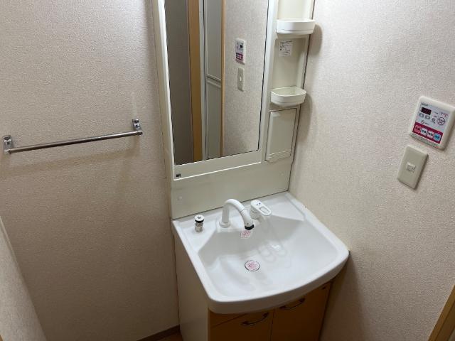 アシューレメゾン 洗髪洗面化粧台