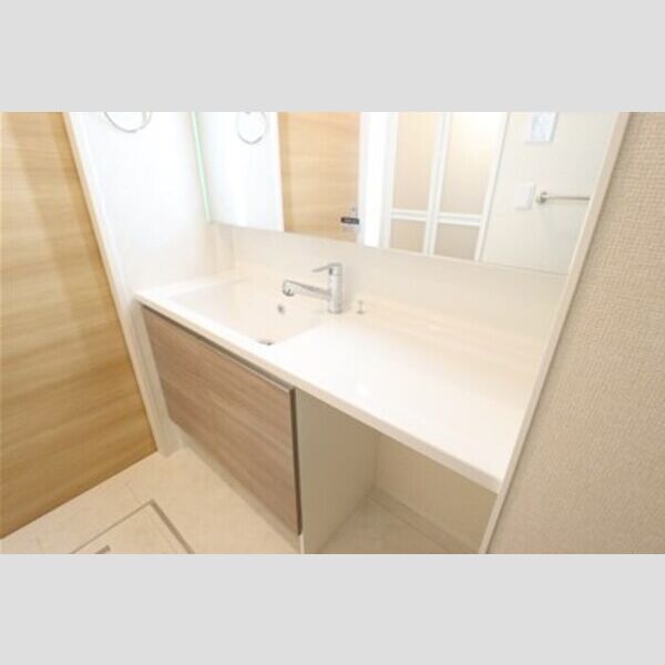 ウインドウ　ウィンド201号室 洗髪洗面化粧台