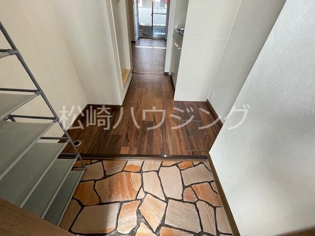 パールリッジ中野 玄関