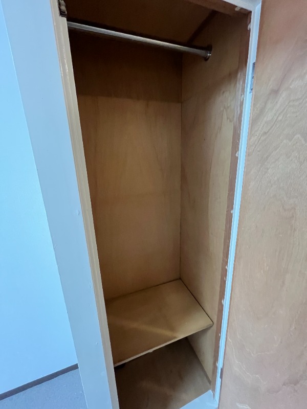 ライオンズマンション関内第３8階 収納