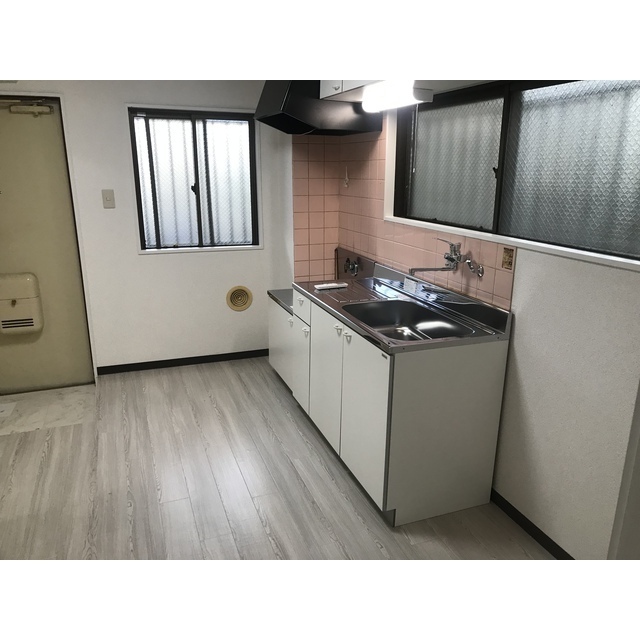 温水TBハイツわたなべ 内観