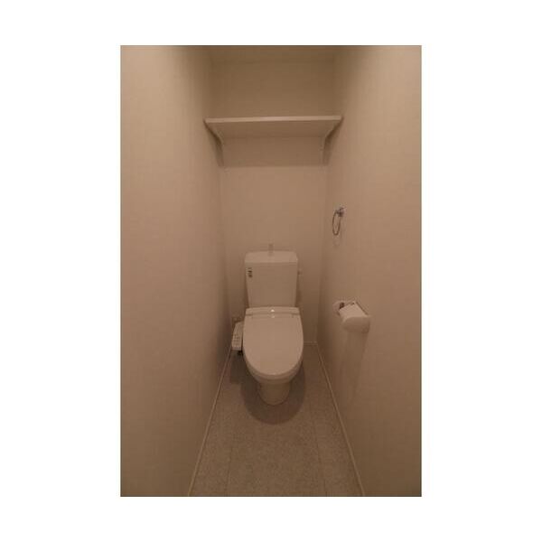 grass　court トイレ