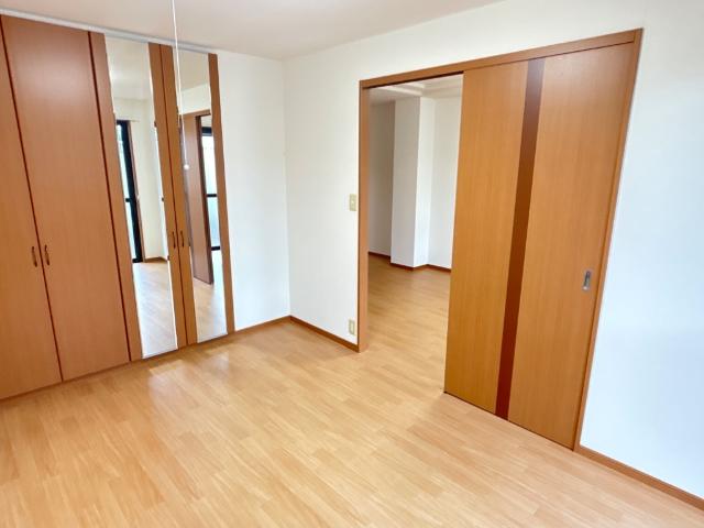 ＴＨ・ルミナス101号室 洋室