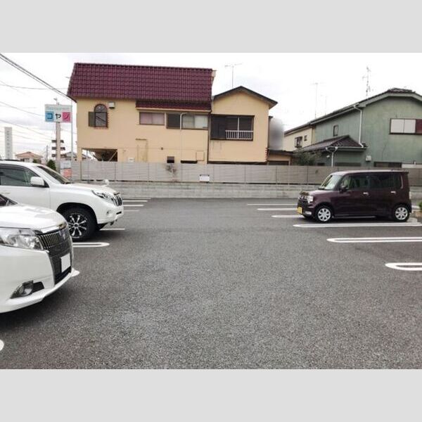 GRACE SQUARE205号室 駐車場