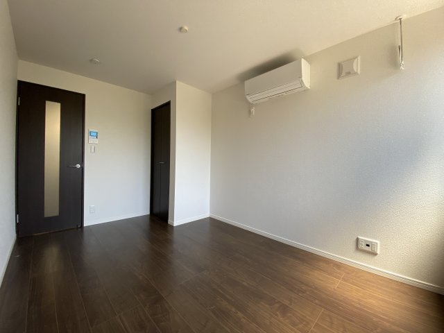 ベイルーム善行102号室 寝室