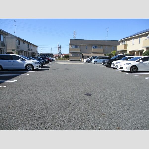 ハーリンガムコート都賀　D 駐車場