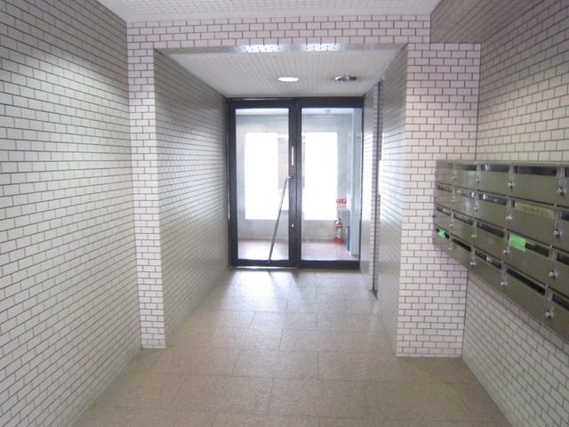 メゾンクレール503号室 エントランス