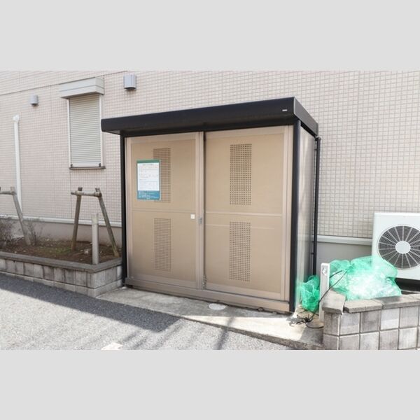 コンフォルターブル　B棟101号室 ゴミ置き場