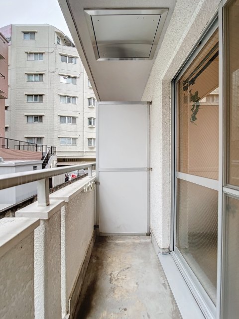 スカイコート都立大学2階 バルコニー