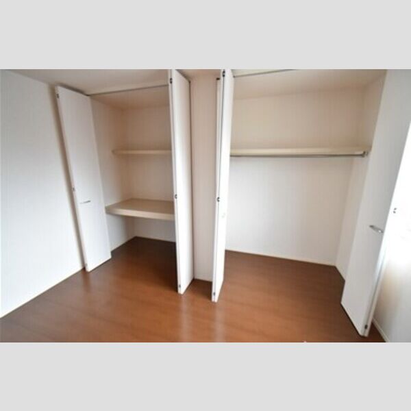 グランレーヴ　A 収納