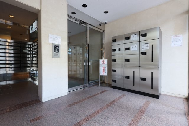 東急ドエル・アルス大塚台5階 エントランス