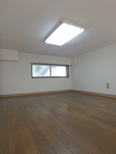 カルタス２１戸田第５ ロフトスペース