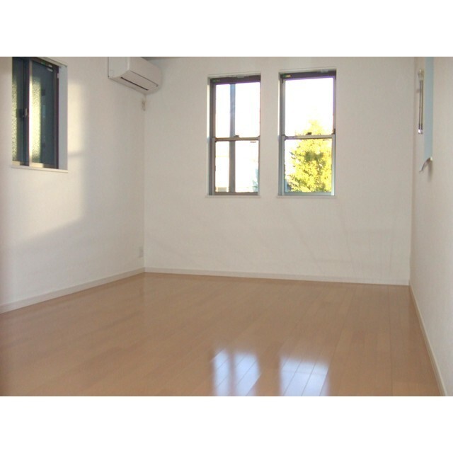 梅田貸家2号棟 リビング