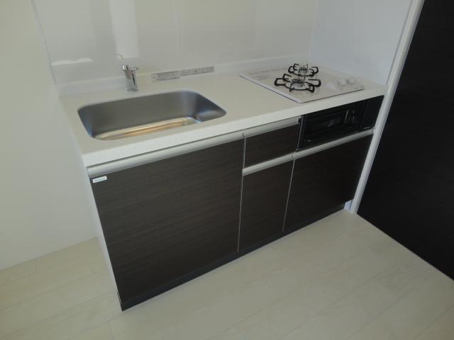 ソレイユ東大和 キッチン下収納