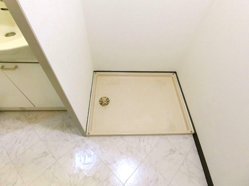 ドミシル池袋1階 うれしい室内洗濯機置き場