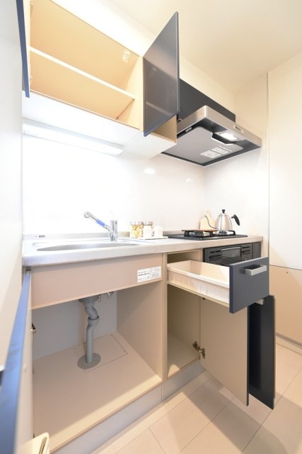 コスモリード入谷 ※家具、小物等はイメージです