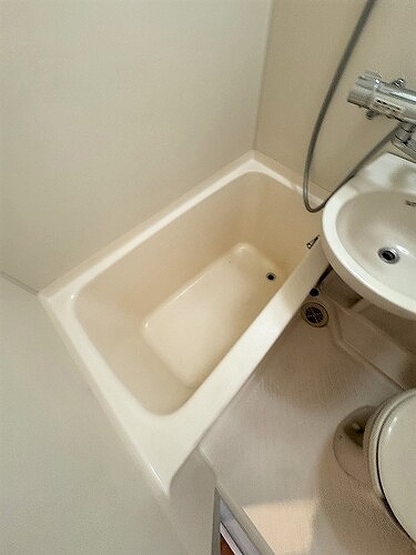 ハウス・エプタ2階 ３点ユニット　バス