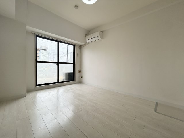 ウインベルソロ西川口第10 リビング