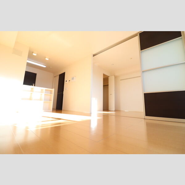 ウィスタリア イースト　A LDK