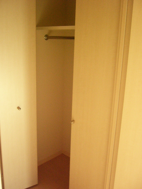 インテグラ小泉0109号室 クローゼット