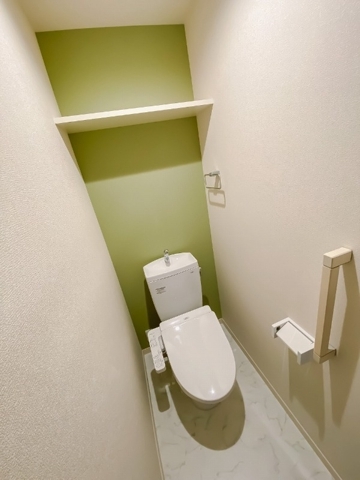 六実４丁目戸建て貸家 ３階トイレ