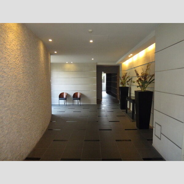 カスタリア三宿0307号室 ロビー