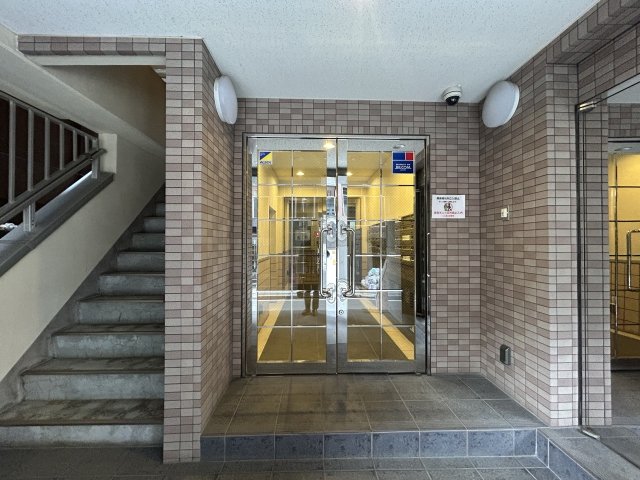 ローズマンションミヤハラ6階 エントランス