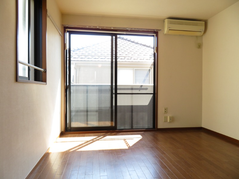 グランドール東 ※別号室の写真となります。