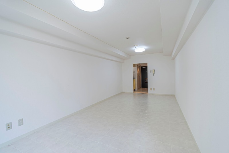 ライオンズプラザ山下公園701号室 同建物別部屋の参考画像