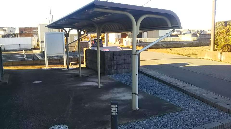 レオネクスト巌根101号室 駐輪場