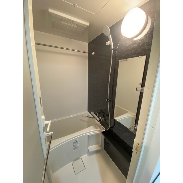 プレール・ドゥーク川口並木1003号室 お風呂