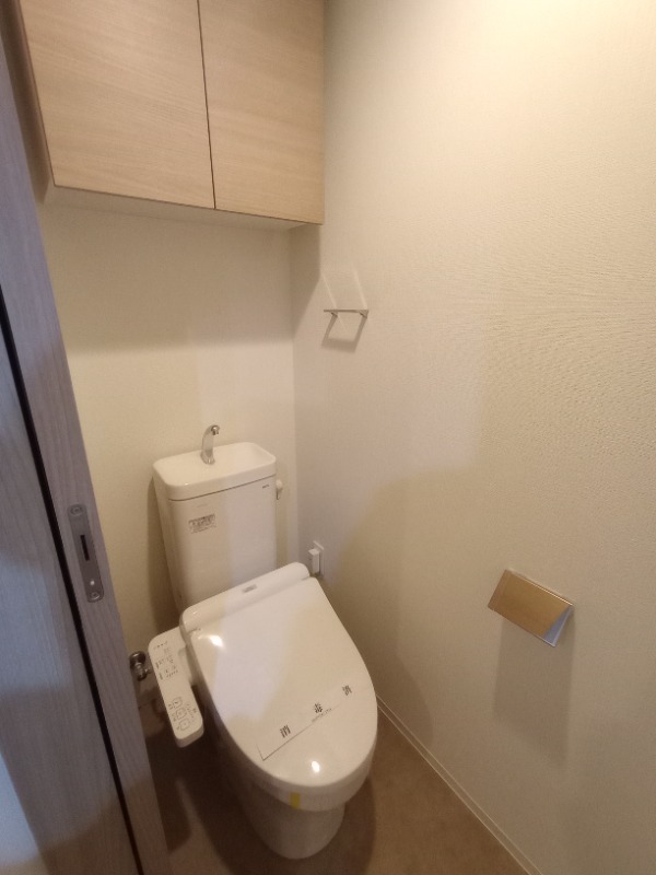 クレイシア秋葉原ラグゼスウィート3階 トイレ