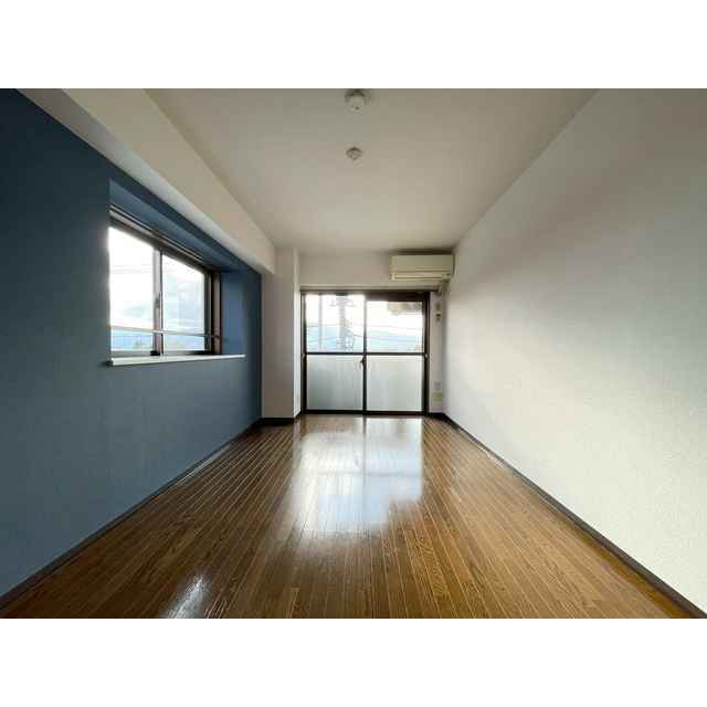 サニープラザ 洋室