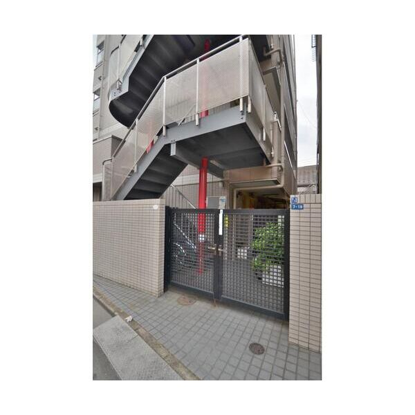 ジュネスK エントランス