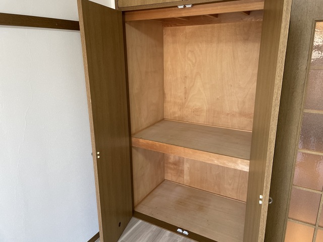 コートフローラ0306号室 収納