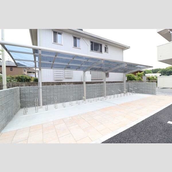 ピースウッド　Ⅱ 駐輪場