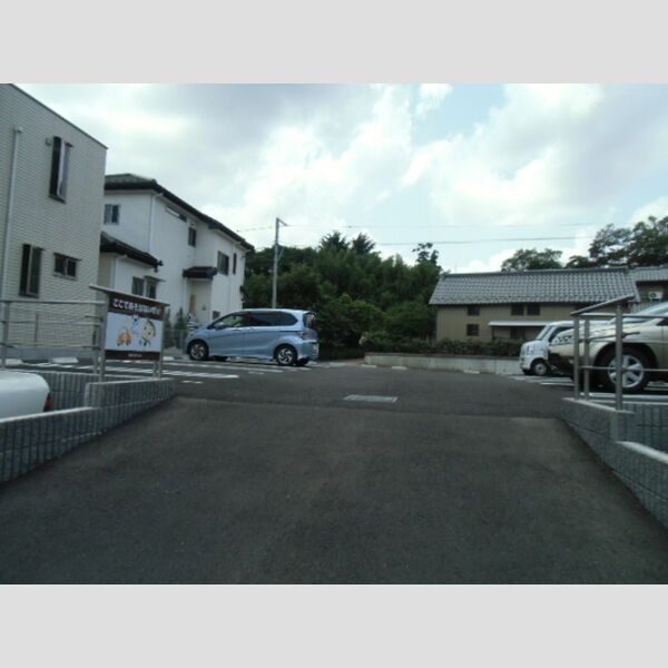 アネシス　Ⅱ 駐車場