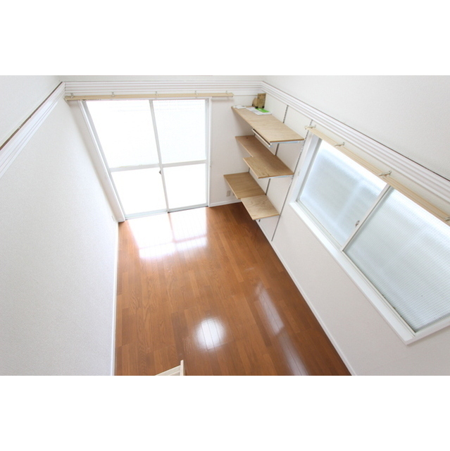 アクセス札場町 リビング