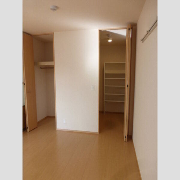 プレミール　B 収納