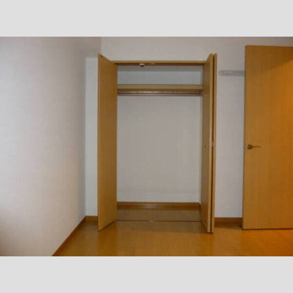 ベルサンモール クローゼット