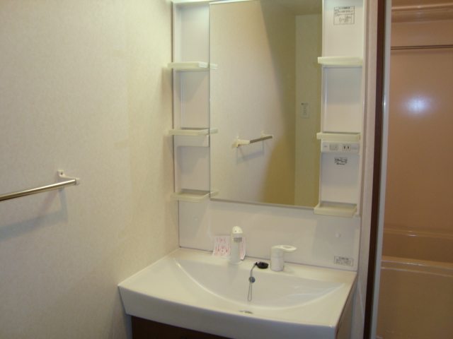 Ｓｕｎ　Ｆｏｒｅｓｔ 洗髪洗面化粧台