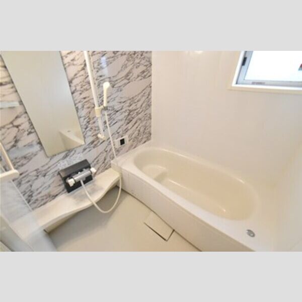 グランソーレⅠ バス