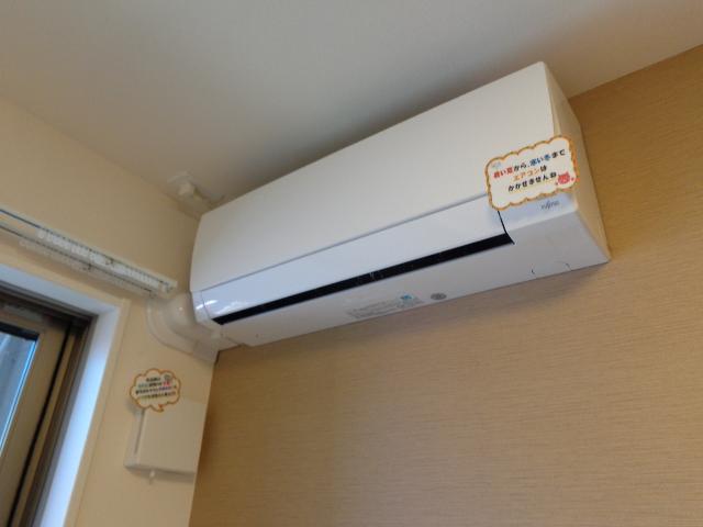 ロイヤルコート　湘南 リビング