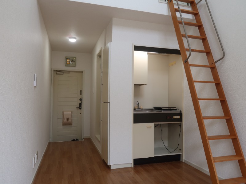 ハイツ新河岸 リビング