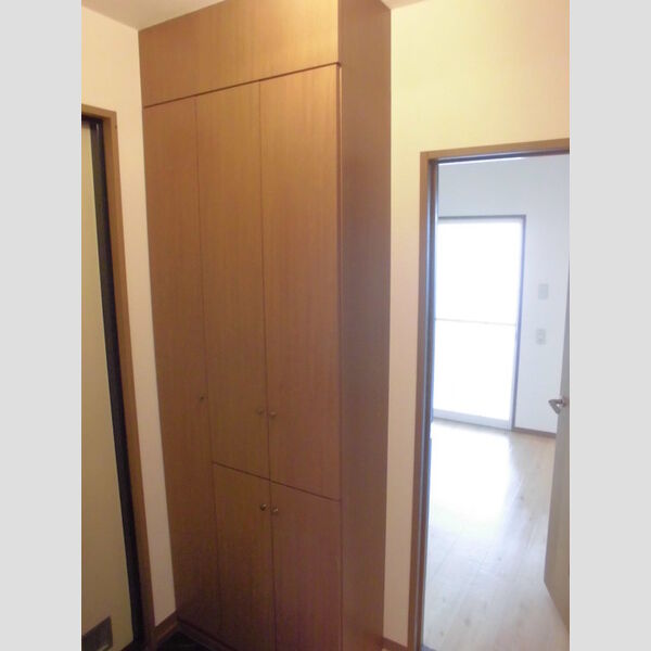 ウエストシティ　Ⅲ202号室 シューズボックス