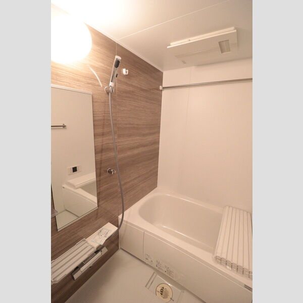 グラナーデ成城学園前B お風呂