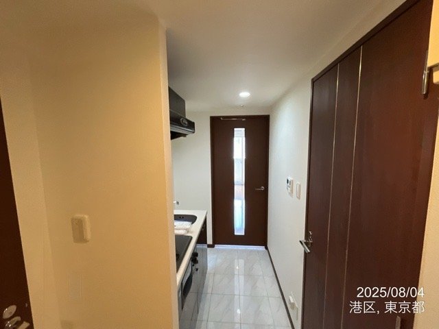 パレステュディオ麻布ＥＡＳＴ 玄関から洋室