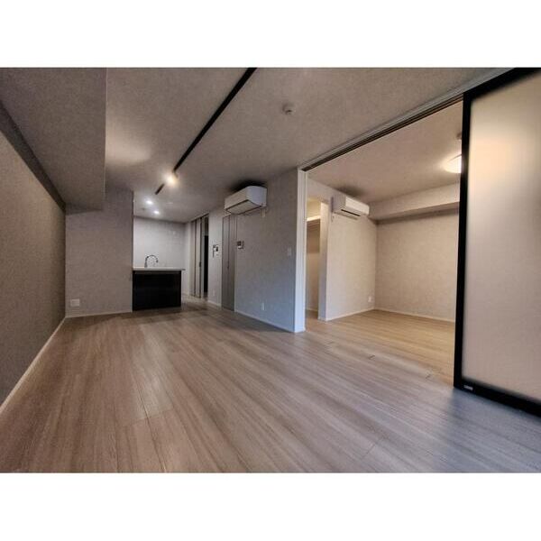 ヒンメルブラウ　野方302号室 リビング