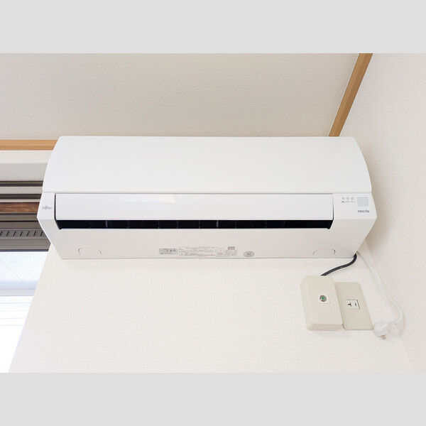 トリヴァンベール蓮根301号室 エアコン