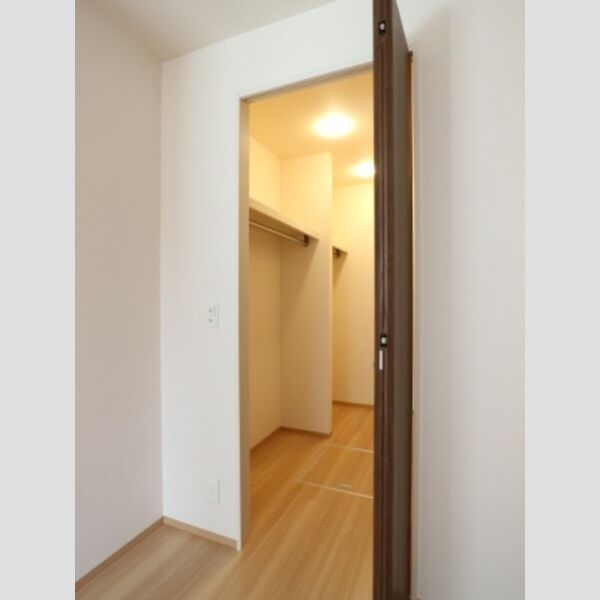 コンフォールコートⅡ ウォークインクローゼット